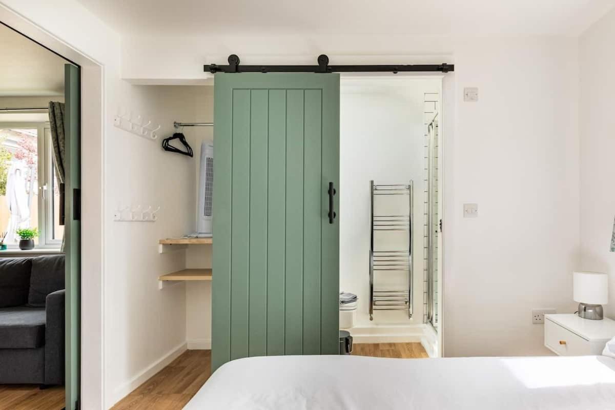 Salisbury Guest Annex Apartment Екстериор снимка