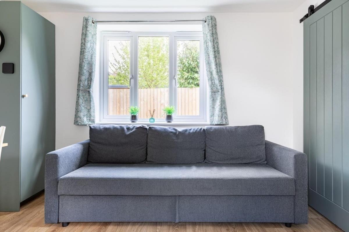 Salisbury Guest Annex Apartment Екстериор снимка